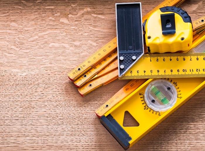 Herramientas de Medición y Nivelación